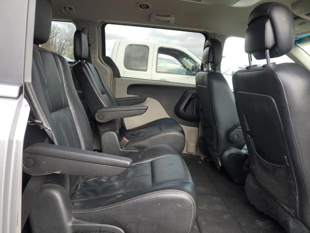 Photo 11 from auction – 2014 CHRYSLER TOWN & COU with VIN 2C4RC1BG7ER381762