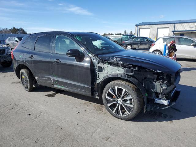 Photo 4 from auction – 2023 VOLVO XC60 PLUS with VIN YV4L12RWXP1295963