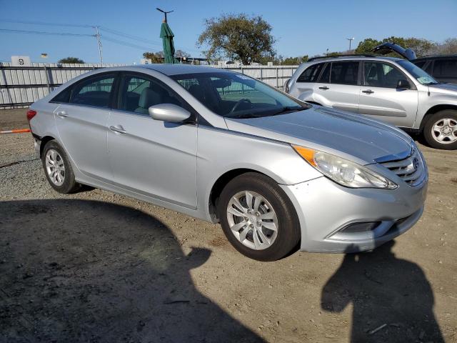 Photo 4 from auction – 2012 HYUNDAI SONATA GLS with VIN 5NPEB4AC0CH319955