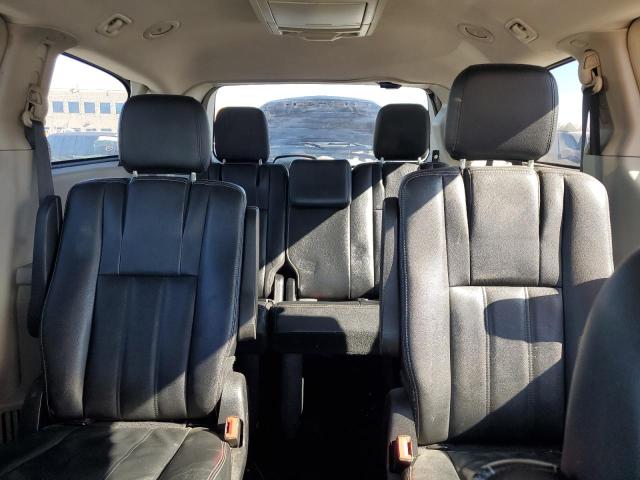 Photo 10 from auction – 2016 CHRYSLER TOWN & COU with VIN 2C4RC1BG3GR299773
