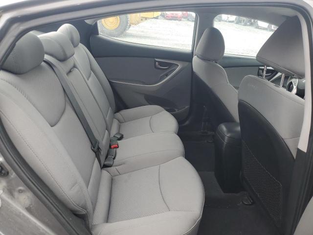 Photo 10 from auction – 2012 HYUNDAI ELANTRA GL with VIN 5NPDH4AE7CH110188