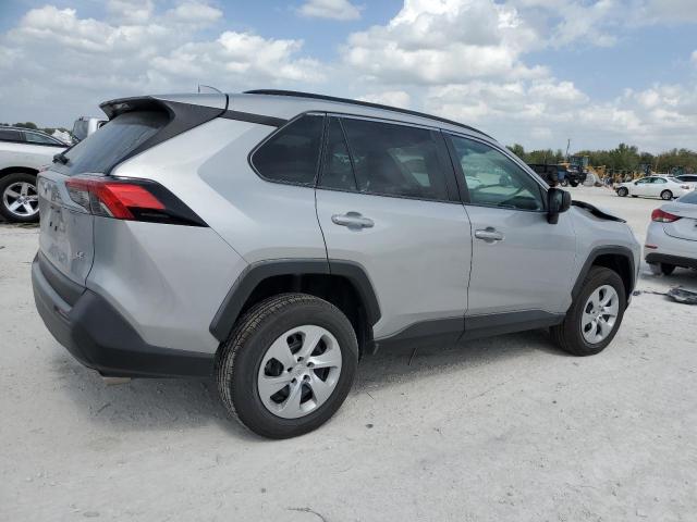 Photo 3 from auction – 2019 TOYOTA RAV4 LE with VIN 2T3H1RFV2KW041624