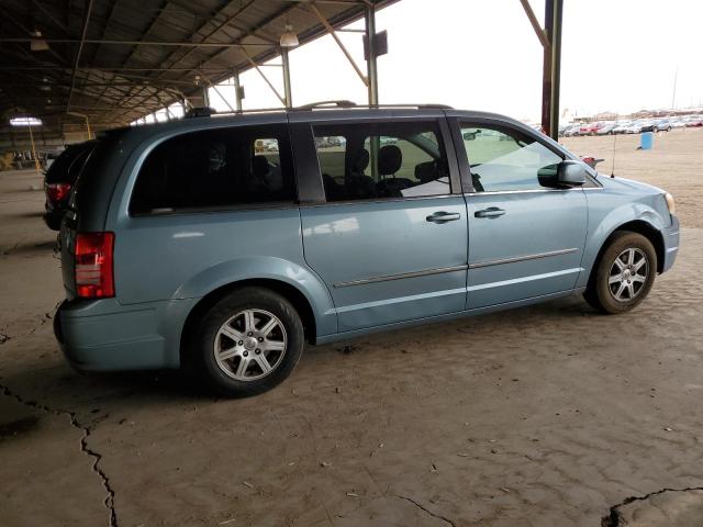 Photo 3 from auction – 2010 CHRYSLER TOWN & COU with VIN 2A4RR5D13AR228895