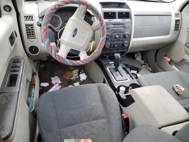 Photo 8 from auction – 2010 FORD ESCAPE XLS with VIN 1FMCU0C78AKA44680