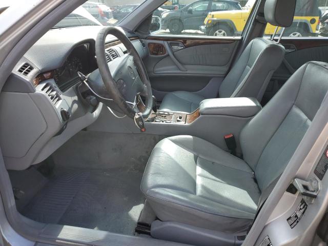 Photo 7 from auction – 2001 MERCEDES-BENZ E 320 with VIN WDBJF65J71B310514
