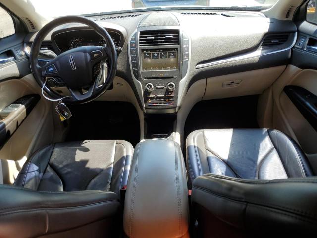 Photo 8 from auction – 2017 LINCOLN MKC RESERV with VIN 5LMCJ3C93HUL23560