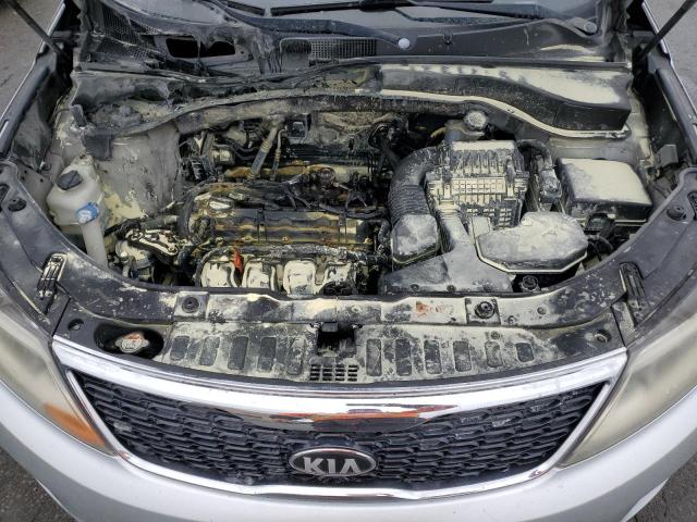 Photo 12 from auction – 2014 KIA SORENTO LX with VIN 5XYKT3A67EG445972
