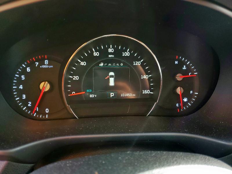 Photo 9 from auction – 2017 KIA SORENTO SX with VIN 5XYPKDA59HG227266