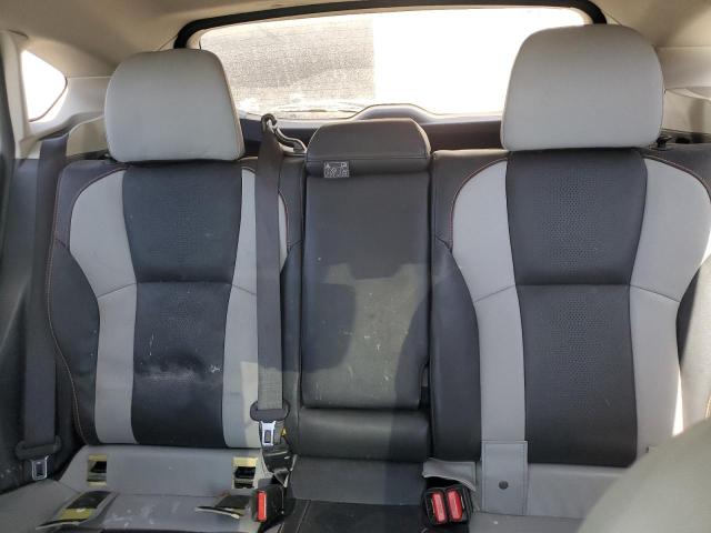Photo 10 from auction – 2018 SUBARU CROSSTREK with VIN JF2GTAMC4JH318370
