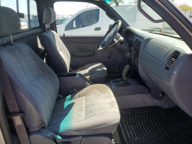 Photo 10 from auction – 2000 TOYOTA TACOMA PRE with VIN 4TANM92N4YZ674582