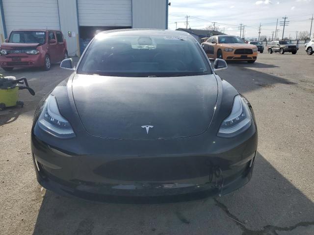 Снимка 5 от търг – 2019 TESLA MODEL 3 с VIN 5YJ3E1EA8KF310763