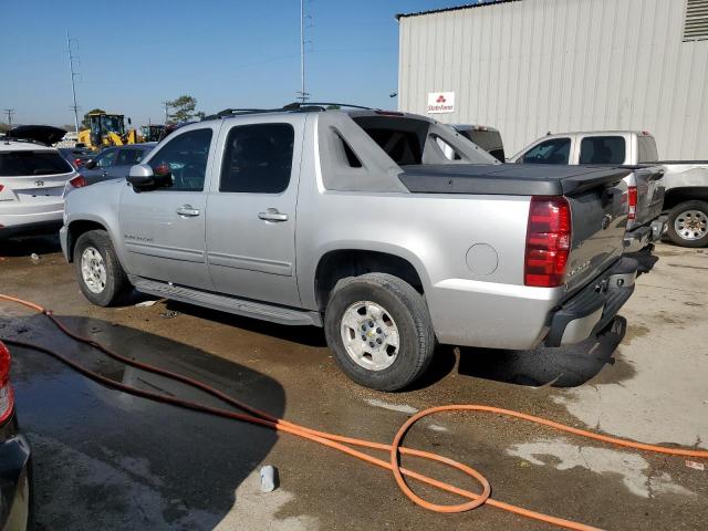 Photo 2 from auction – 2011 CHEVROLET AVALANCHE with VIN 3GNMCEE0XBG121414