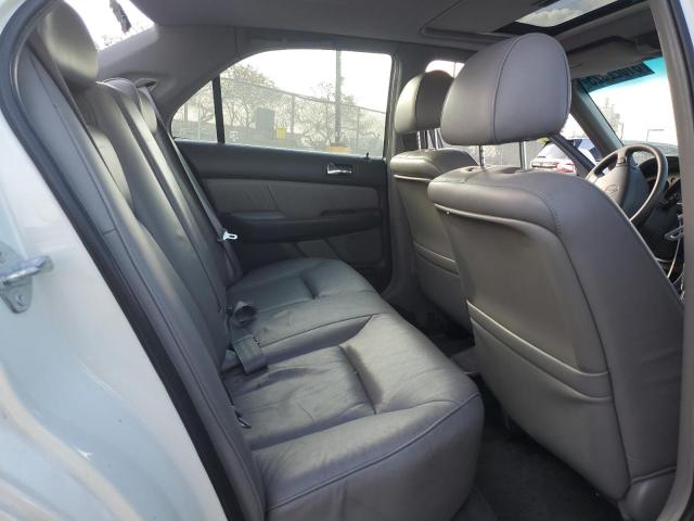 Photo 10 from auction – 1997 ACURA RL with VIN JH4KA9643VC014919