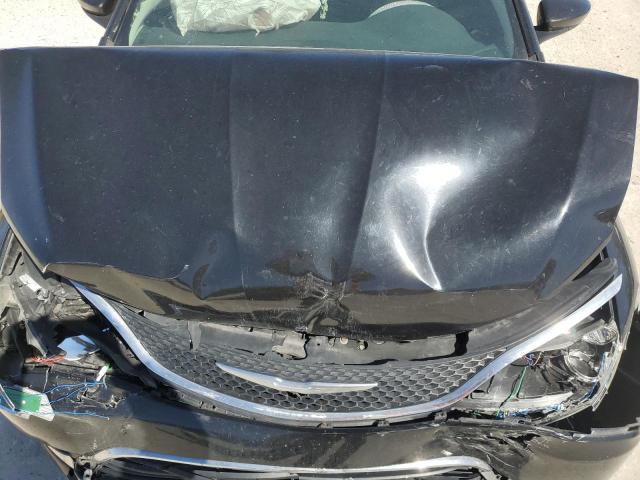 Photo 11 from auction – 2015 CHRYSLER 200 LIMITE with VIN 1C3CCCAB4FN618749