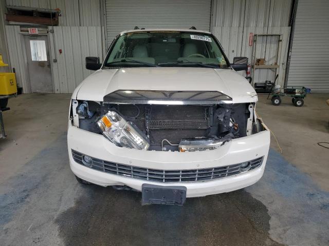 Photo 5 from auction – 2014 LINCOLN NAVIGATOR with VIN 5LMJJ2H5XEEL00886