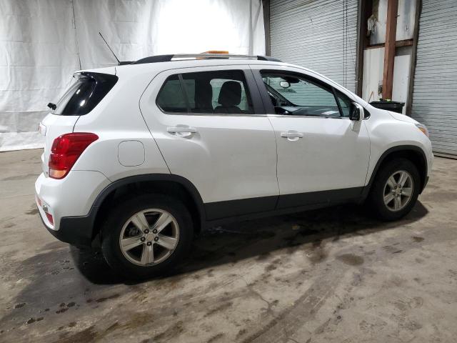 Photo 3 from auction – 2017 CHEVROLET TRAX 1LT with VIN 3GNCJPSB6HL145793