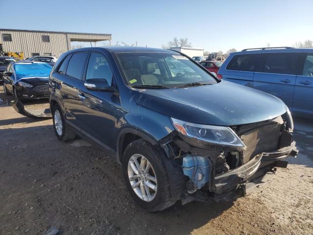 Photo 4 from auction – 2014 KIA SORENTO LX with VIN 5XYKT3A67EG430100