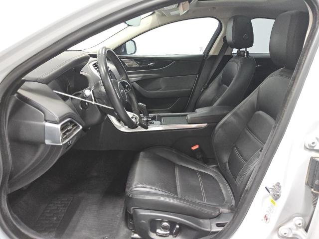 Photo 7 from auction – 2020 JAGUAR XE S with VIN SAJAE4FX9LCP56710