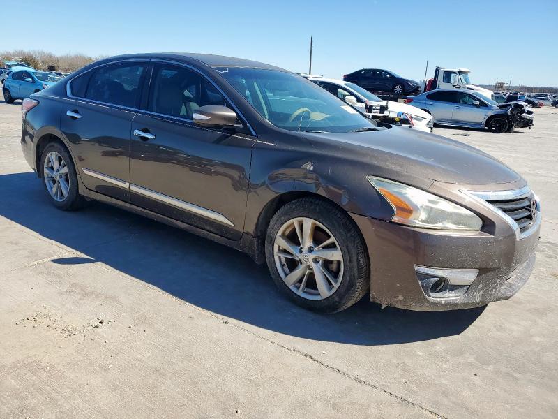 Photo 4 from auction – 2014 NISSAN ALTIMA 2.5 with VIN 1N4AL3AP5EN355268