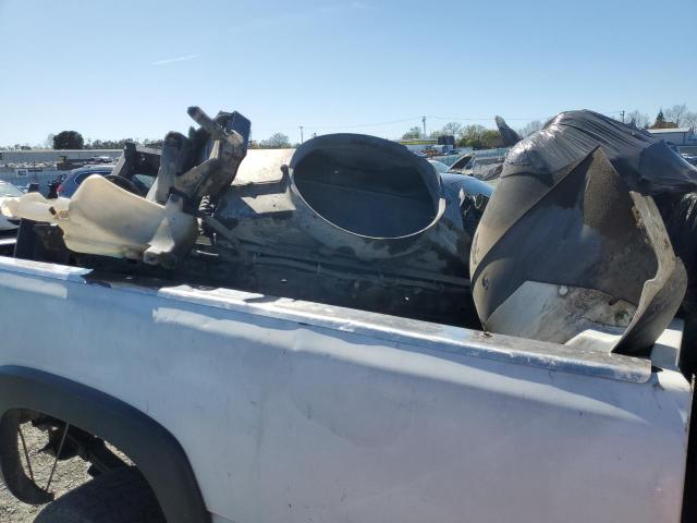 Photo 12 from auction – 2005 CHEVROLET SILVERADO with VIN 1GCHC24U55E215323