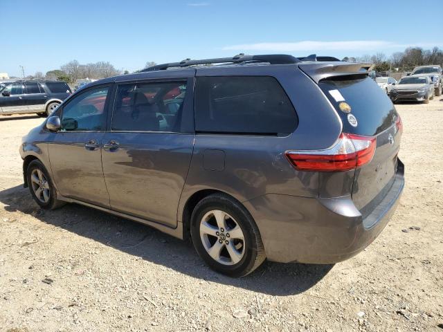 Photo 2 from auction – 2018 TOYOTA SIENNA with VIN 5TDKZ3DC1JS929696
