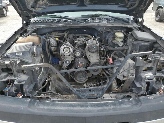 Photo 11 from auction – 2005 CHEVROLET SILVERADO with VIN 1GCEC14XX5Z133748