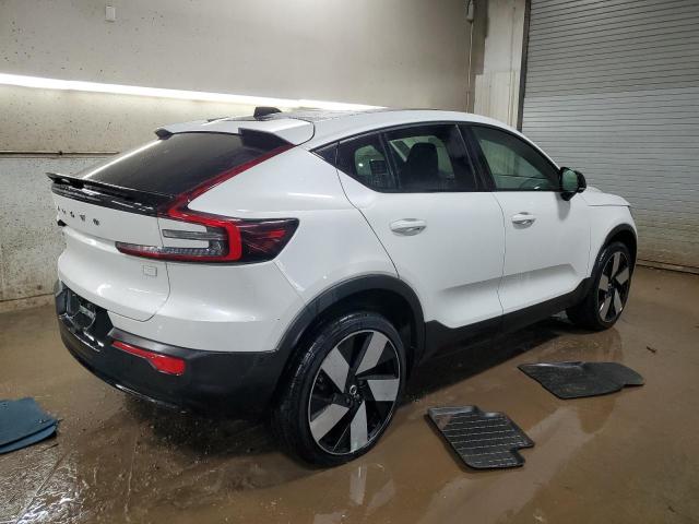 Photo 3 from auction – 2023 VOLVO C40 RECHAR with VIN YV4ED3GM6P2061322