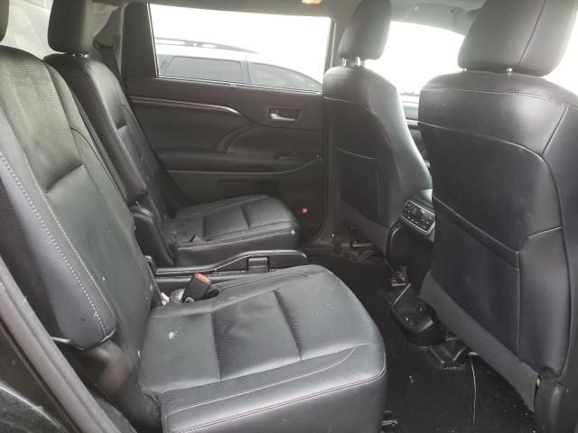 Photo 11 from auction – 2014 TOYOTA HIGHLANDER with VIN 5TDDKRFHXES045366