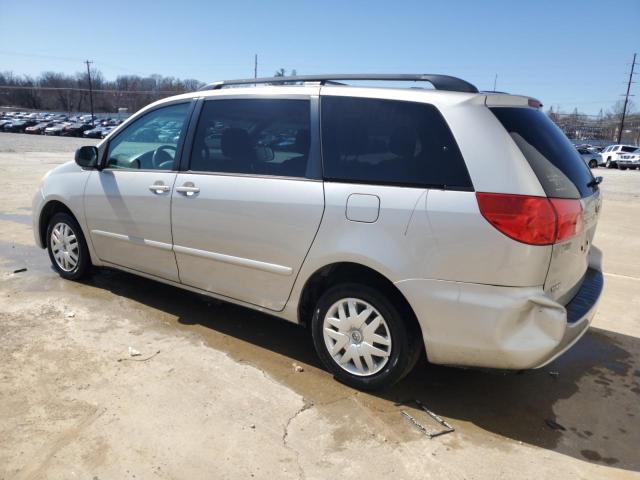 Photo 2 from auction – 2010 TOYOTA SIENNA CE with VIN 5TDKK4CC8AS342858