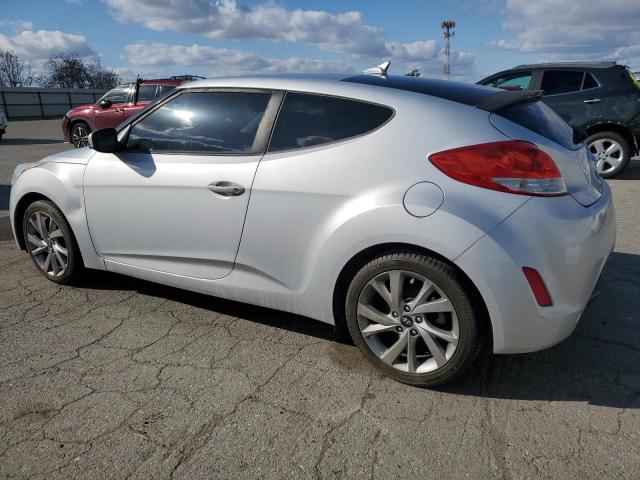 Photo 2 from auction – 2017 HYUNDAI VELOSTER with VIN KMHTC6AD8HU311359