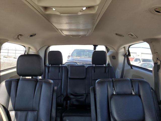 Photo 10 from auction – 2015 CHRYSLER TOWN & COU with VIN 2C4RC1BG8FR510206