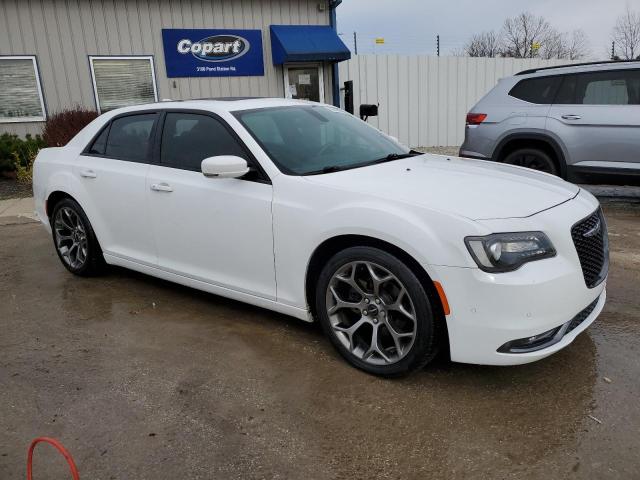 Photo 4 from auction – 2015 CHRYSLER 300 S with VIN 2C3CCABG1FH921138