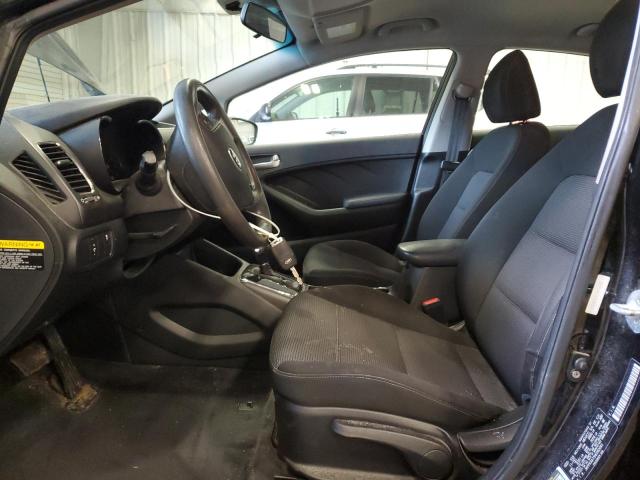 Photo 7 from auction – 2017 KIA FORTE LX with VIN 3KPFK4A75HE082091