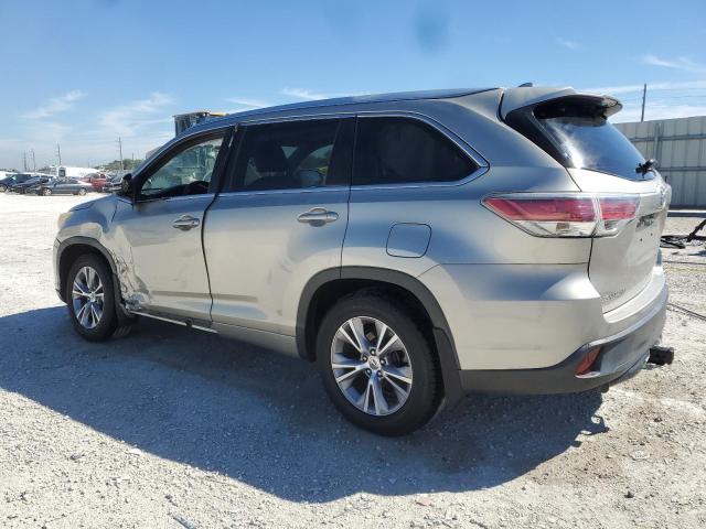 Фото 2 с аукциона – 2015 TOYOTA HIGHLANDER с VIN 5TDJKRFH3FS083316
