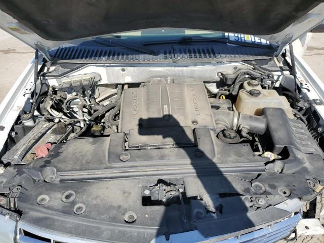 Photo 12 from auction – 2010 LINCOLN NAVIGATOR with VIN 5LMJJ2J50AEJ07473