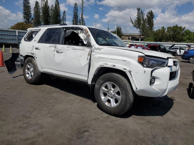 Photo 4 from auction – 2023 TOYOTA 4RUNNER SR5 with VIN JTEEU5JR2P5300815