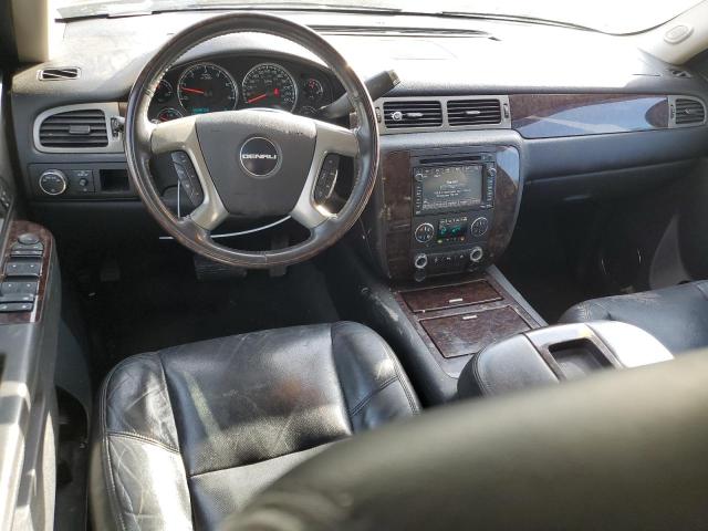 Photo 8 from auction – 2010 GMC YUKON DENA with VIN 1GKUKEEF8AR222843