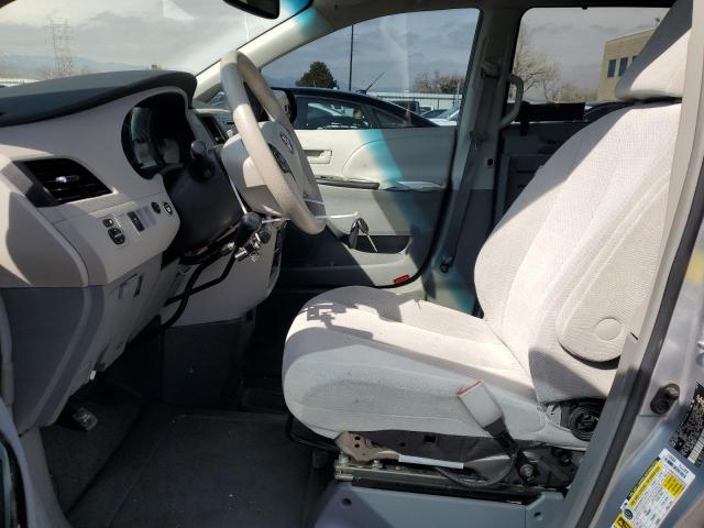 Photo 7 from auction – 2011 TOYOTA SIENNA LE with VIN 5TDKK3DC5BS116576