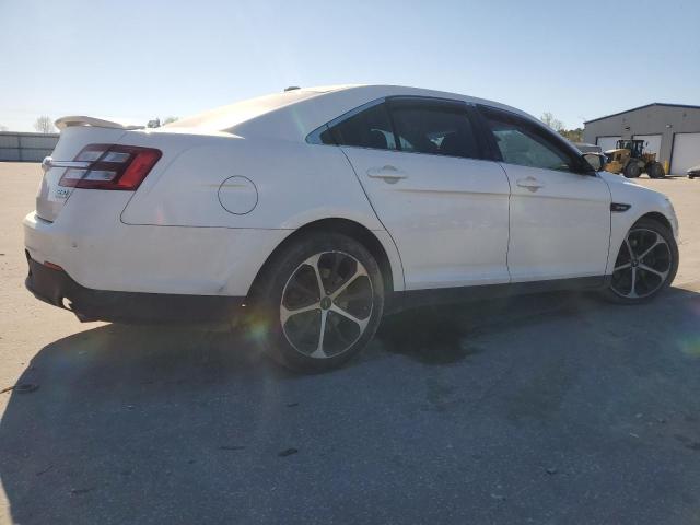 Photo 3 from auction – 2015 FORD TAURUS SHO with VIN 1FAHP2KT4FG158882