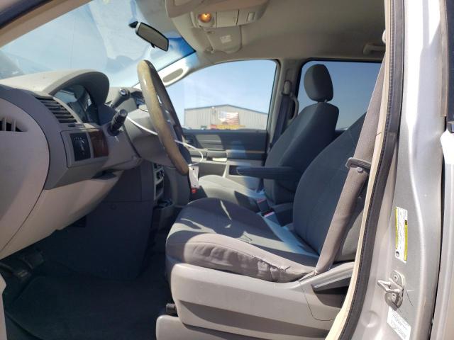 Photo 7 from auction – 2010 CHRYSLER TOWN & COU with VIN 2A4RR4DE6AR108683