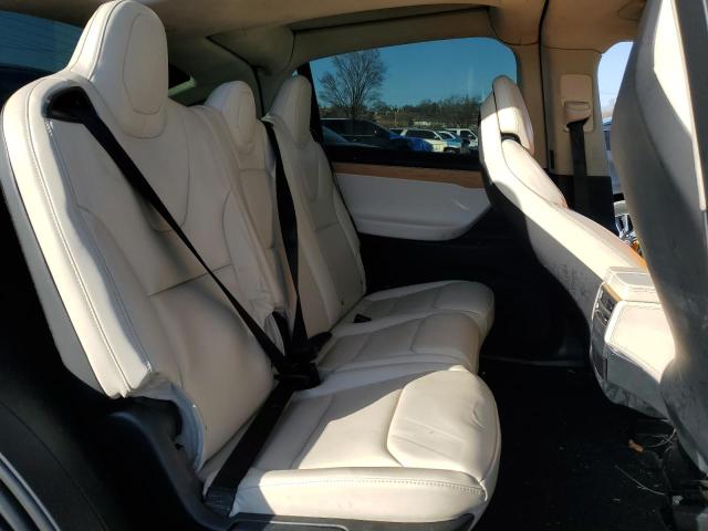 Photo 10 from auction – 2018 TESLA MODEL X with VIN 5YJXCDE28JF102270