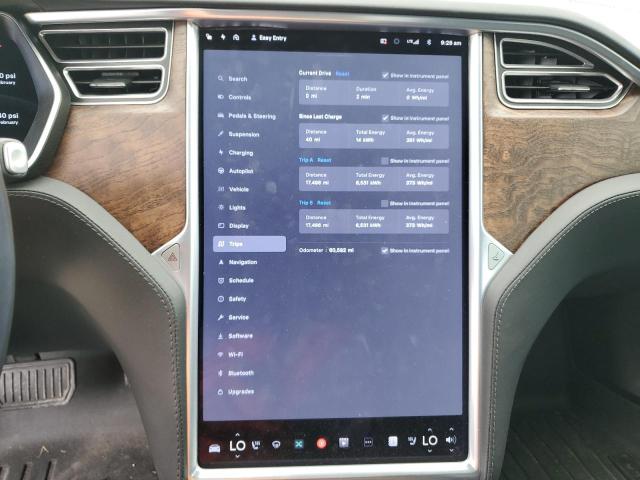 Photo 9 from auction – 2017 TESLA MODEL S with VIN 5YJSA1E25HF229423