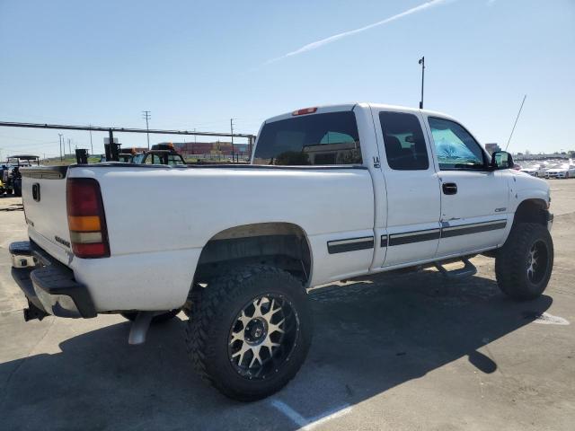 Photo 3 from auction – 2001 CHEVROLET SILVERADO with VIN 2GCEC19TX11103884