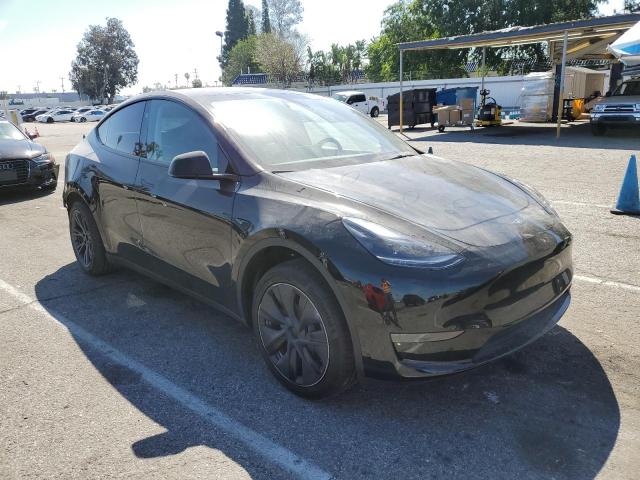 Снимка 4 от търг – 2024 TESLA MODEL Y с VIN 7SAYGDED9RF194952