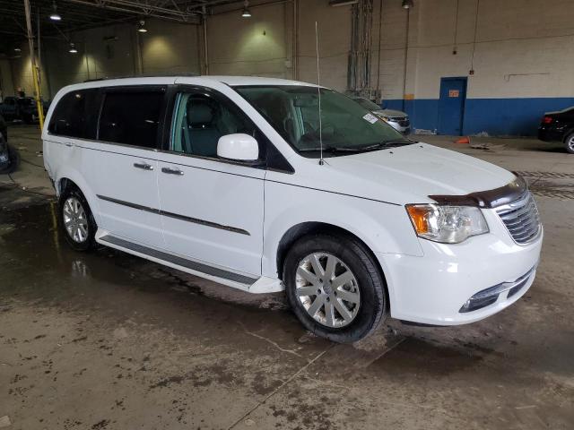Photo 4 from auction – 2016 CHRYSLER TOWN & COU with VIN 2C4RC1BGXGR253230