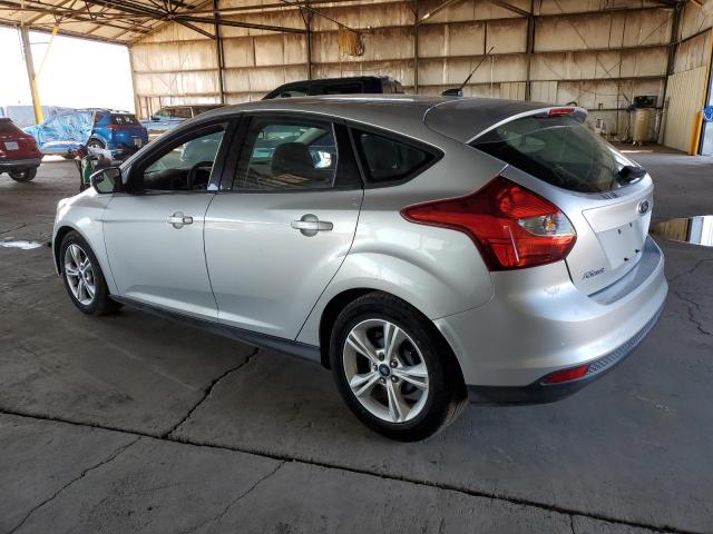 Снимка 2 от търг – 2013 FORD FOCUS SE с VIN 1FADP3K22DL319875