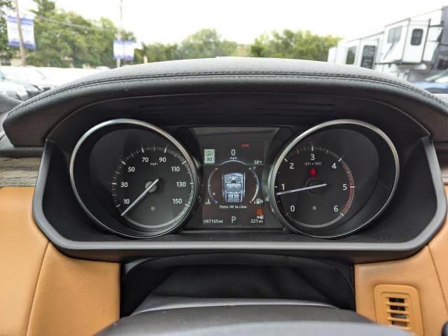 Photo 8 from auction – 2017 LAND ROVER DISCOVERY with VIN SALRHBBK6HA044013
