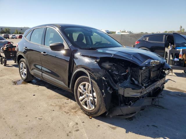 Photo 4 from auction – 2021 FORD ESCAPE S with VIN 1FMCU0F67MUB00541