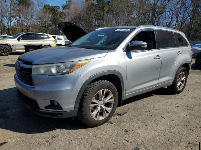TOYOTA HIGHLANDER 2015 مع رقم تعريف المركبة 5TDJKRFH1FS174858 - صورة من المزاد