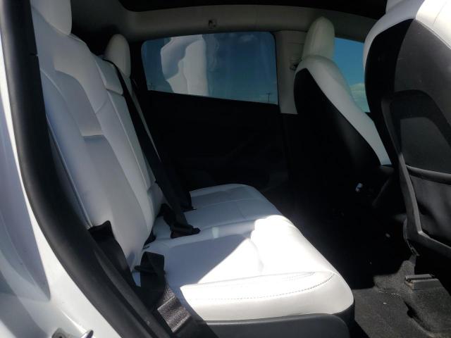 Снимка 10 от търг – 2022 TESLA MODEL Y с VIN 7SAYGAEE7NF539249